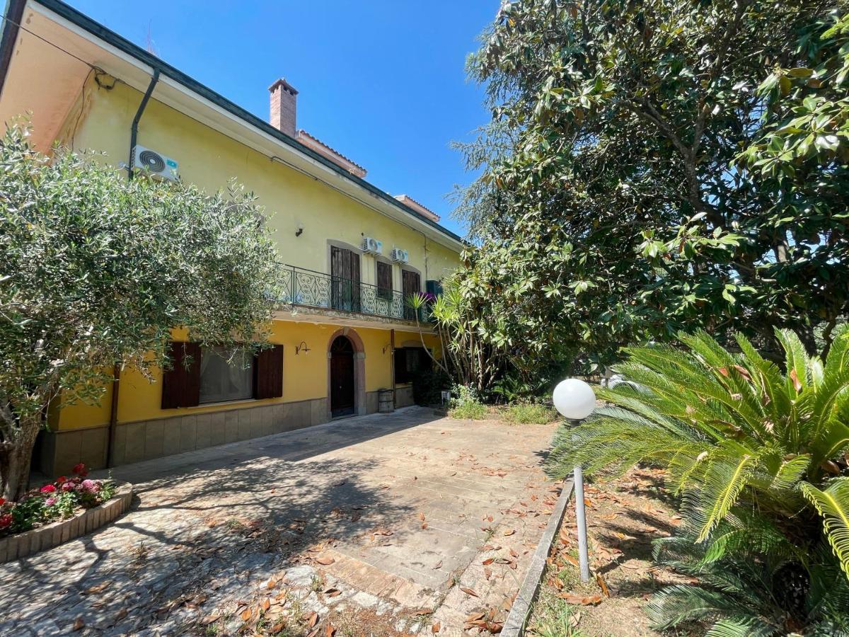 Agriturismo Al Gallo Verde Altavilla Silentina Exterior foto